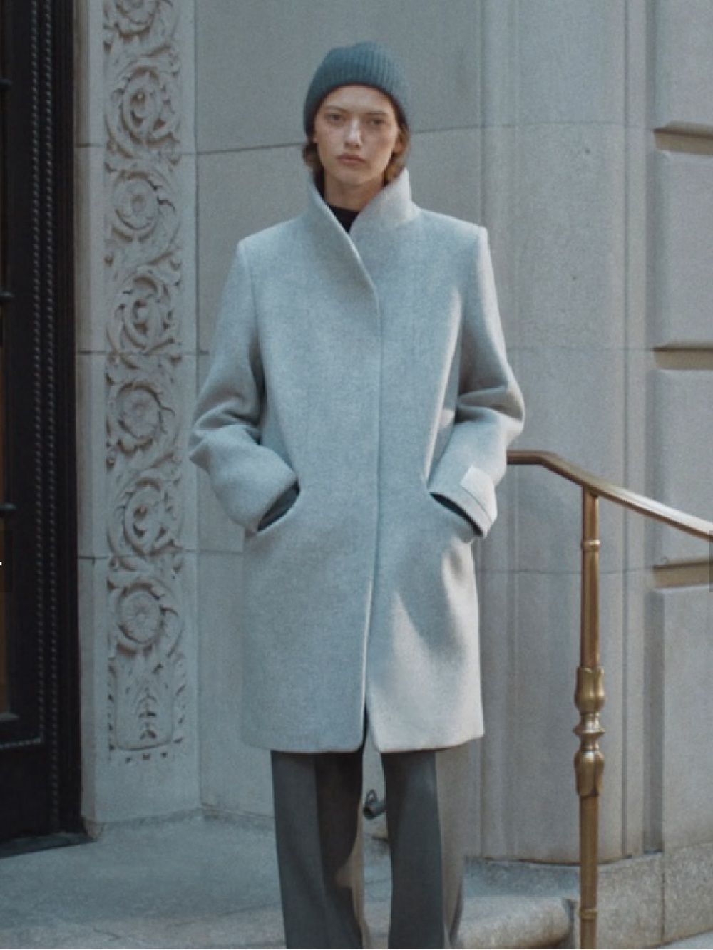 The Cocoon Coat - Luxe Wool Cashmere - Picture 7 of 14